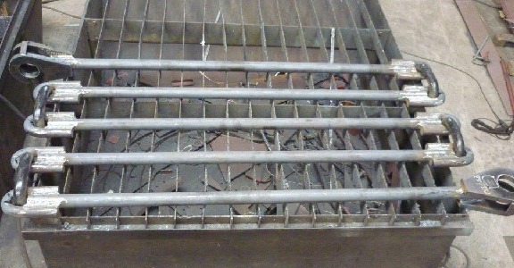 Trekstangen-voor-bodemdeuren-voor-Matecs-in-2014-1 Trekstangen-voor-bodemdeuren-voor-Matecs-in-2014-1